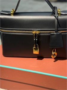 Сумка LORO PIANA 150410