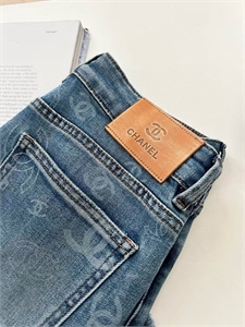 Джинсы CHANEL 150472 - фото 316629 Джинсы CHANEL 150472 - фото 316629