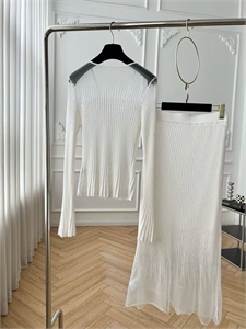 Костюм ERMANO SCERVINO 150628 - фото 317549 Костюм ERMANO SCERVINO 150628 - фото 317549