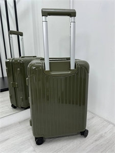 Чемодан RIMOWA 150669 - фото 317819 Чемодан RIMOWA 150669 - фото 317819