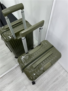Чемодан RIMOWA 150669 - фото 317820 Чемодан RIMOWA 150669 - фото 317820