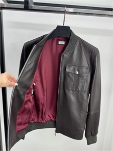 Кожаный бомбер BC 151098 - фото 319510