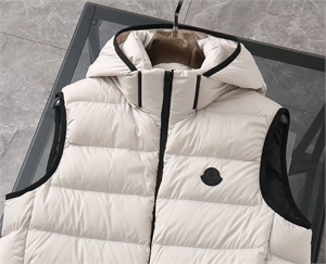 Безрукавка MONCLER 151388 - фото 321470 Безрукавка MONCLER 151388 - фото 321470