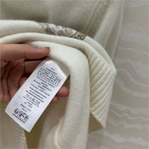 Свитер DIOR 151572 - фото 322573 Свитер DIOR 151572 - фото 322573