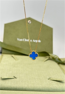 Кулон Van Cleef 151904