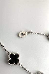 Серьги Van Cleef 152427 - фото 326415 Серьги Van Cleef 152427 - фото 326415