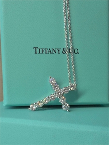 Крестик Tiffany&Co 152533 - фото 326986 Крестик Tiffany&Co 152533 - фото 326986