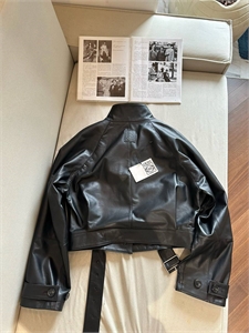 Куртка LOEWE 152649 - фото 327654 Куртка LOEWE 152649 - фото 327654