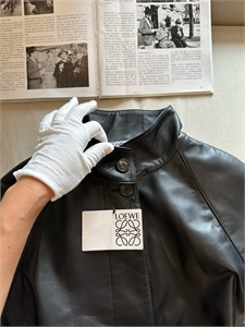 Куртка LOEWE 152649 - фото 327655 Куртка LOEWE 152649 - фото 327655