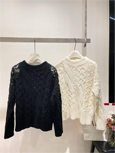 Свитер ERMANO SCERVINO 152853 - фото 328881 Свитер ERMANO SCERVINO 152853 - фото 328881