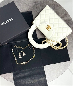 Чокер и серьги CHANEL 153314 - фото 331457 Чокер и серьги CHANEL 153314 - фото 331457
