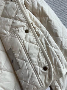 Куртка MONCLER 153603 - фото 333011 Куртка MONCLER 153603 - фото 333011