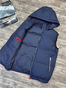 Жилет KITON 153901 - фото 334390