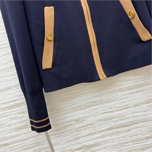 Костюм Schiaparelli 154300 - фото 336698 Костюм Schiaparelli 154300 - фото 336698