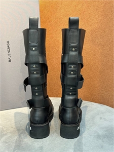 Сапоги BALENCIAGA 154428 - фото 337518 Сапоги BALENCIAGA 154428 - фото 337518