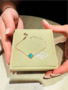 Браслет Van Cleef 154673 - фото 338872 Браслет Van Cleef 154673 - фото 338872