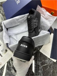 Кроссовки DIOR 154820 - фото 339733 Кроссовки DIOR 154820 - фото 339733