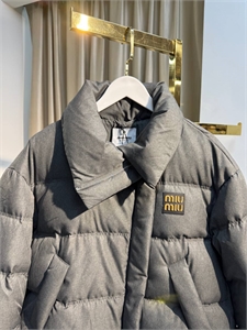 Куртка MIU MIU 154889 - фото 340071 Куртка MIU MIU 154889 - фото 340071