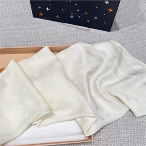 Платок LOUIS VUITTON Шелк 154891