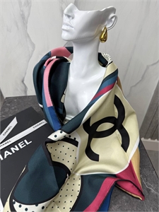 Платок CHANEL 154947 - фото 340336