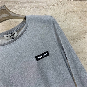 Лонгслив MIU MIU 154968 - фото 340462 Лонгслив MIU MIU 154968 - фото 340462