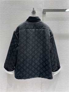 Куртка CHANEL Двусторонняя 154417 - фото 340467 Куртка CHANEL Двусторонняя 154417 - фото 340467