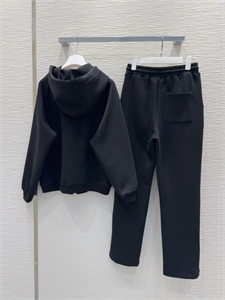 Костюм LOEWE 155149