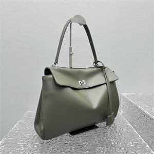 Сумка BALENCIAGA Средняя 155182