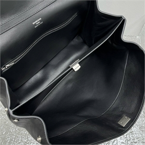 Сумка BALENCIAGA Средняя 155186