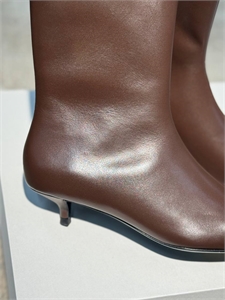 Ботильоны THE ROW 155237 - фото 342373 Ботильоны THE ROW 155237 - фото 342373