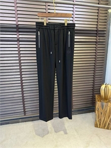 Прогулочный костюм LP 155314 - фото 342934