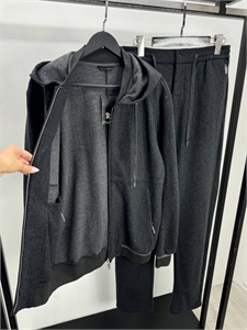 Спортивный костюм SR из кашемира 155343 - фото 343170 Спортивный костюм SR из кашемира 155343 - фото 343170