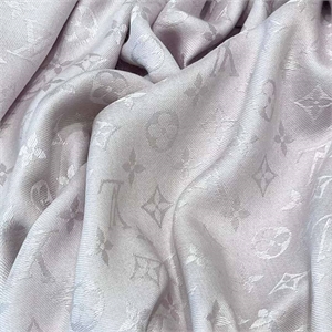 Платок LOUIS VUITTON 155699