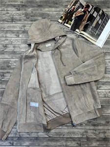 Замшевый бомбер BC 156109 - фото 347712