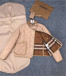 Пуховик BURBERRY 156237 - фото 348841