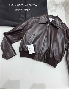 Куртка BOTTEGA VENETA Кожа 156255 - фото 349031 Куртка BOTTEGA VENETA Кожа 156255 - фото 349031
