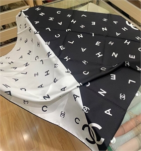 Платок CHANEL 156655