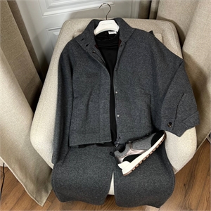 Костюм BRUNELLO CUCINELLI 156926 - фото 353271 Костюм BRUNELLO CUCINELLI 156926 - фото 353271