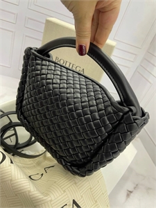 Сумка BOTTEGA VENETA 157105