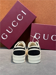 Кроссовки GUCCI 157644