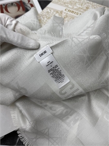 Платок DIOR 157736 - фото 357613 Платок DIOR 157736 - фото 357613