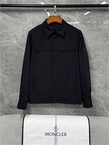 Куртка MONCLER 158219 - фото 360652 Куртка MONCLER 158219 - фото 360652