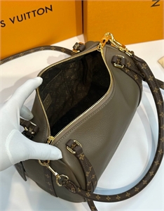 Сумка  LOUIS VUITTON 158258