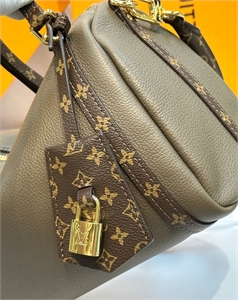 Сумка  LOUIS VUITTON 158258