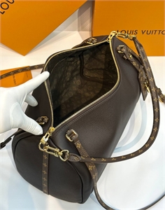 Сумка  LOUIS VUITTON 158300