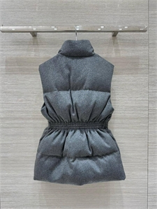 Жилет PRADA 158317