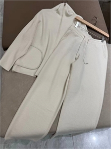 Костюм BRUNELLO CUCINELLI 158350 - фото 361439 Костюм BRUNELLO CUCINELLI 158350 - фото 361439