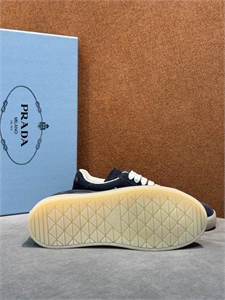 Кроссовки PRADA 158555