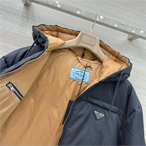 Куртка PRADA 158590 - фото 363059 Куртка PRADA 158590 - фото 363059