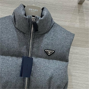 Жилет PRADA 158317